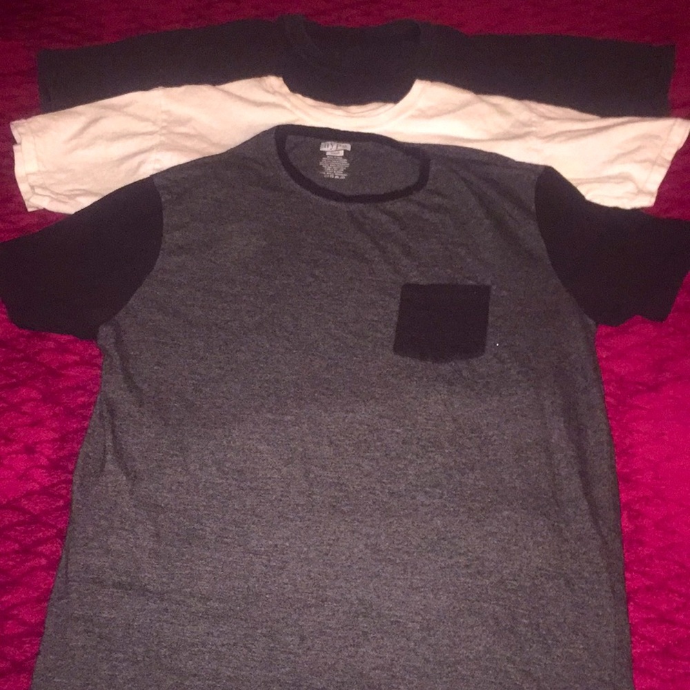 Bundle of 3 Tees